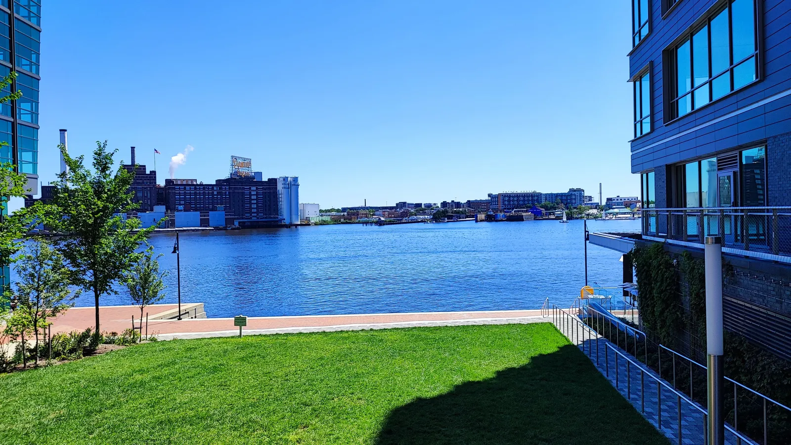 Canopy by Hilton Baltimore Harbor Point — Exterior, Baltimore