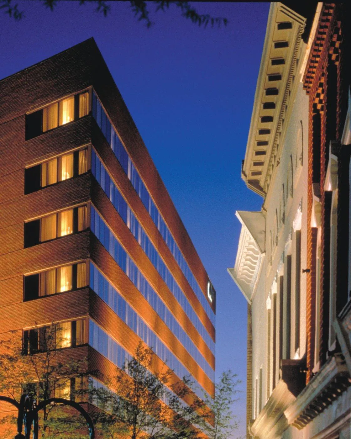 Omni Charlottesville Hotel — Exterior, Charlottesville