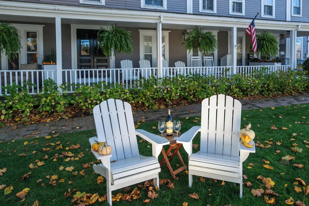 Chatham Inn Relais & Chateaux — Exterior, Chatham