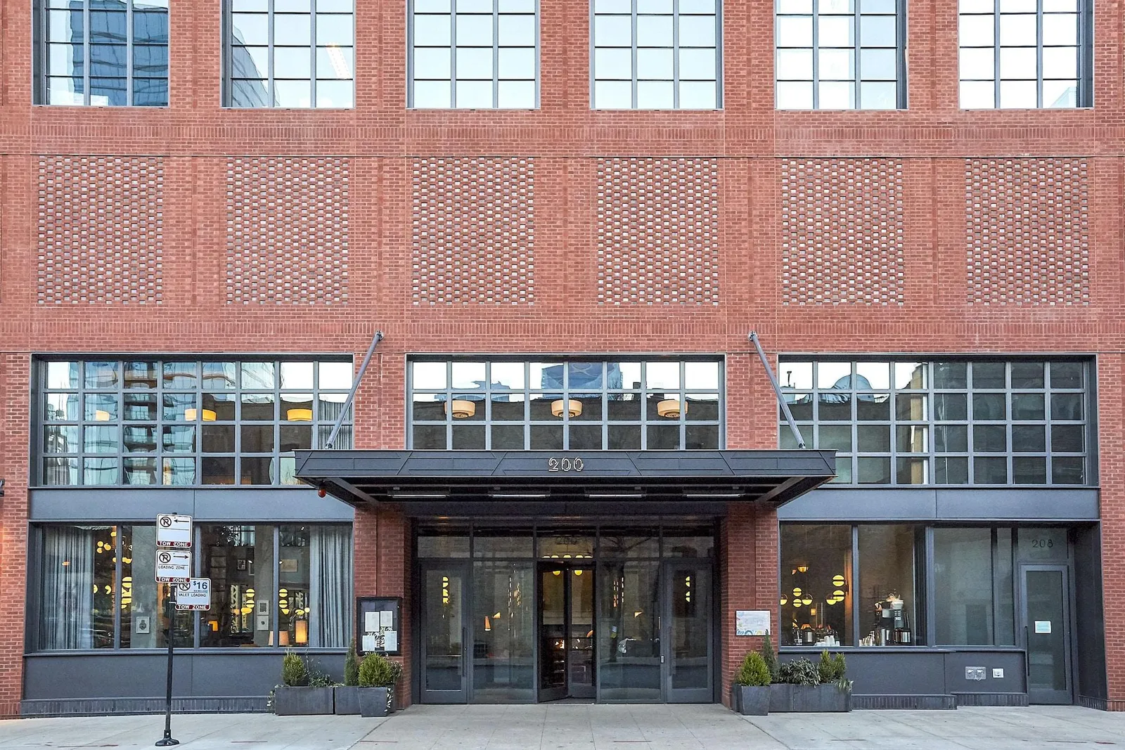 The Hoxton Chicago — Exterior, Chicago