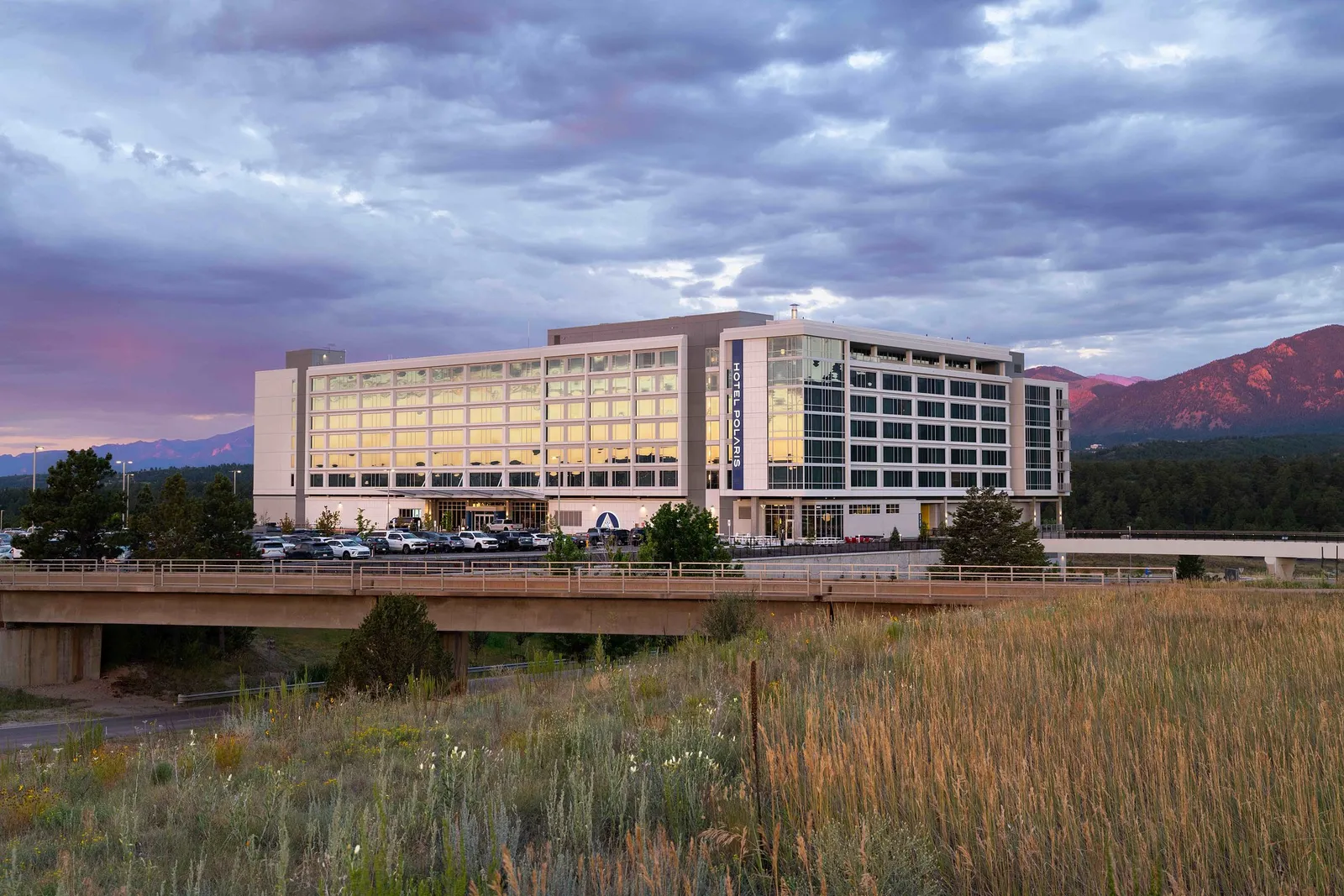 Hotel Polaris — Exterior, Colorado Springs