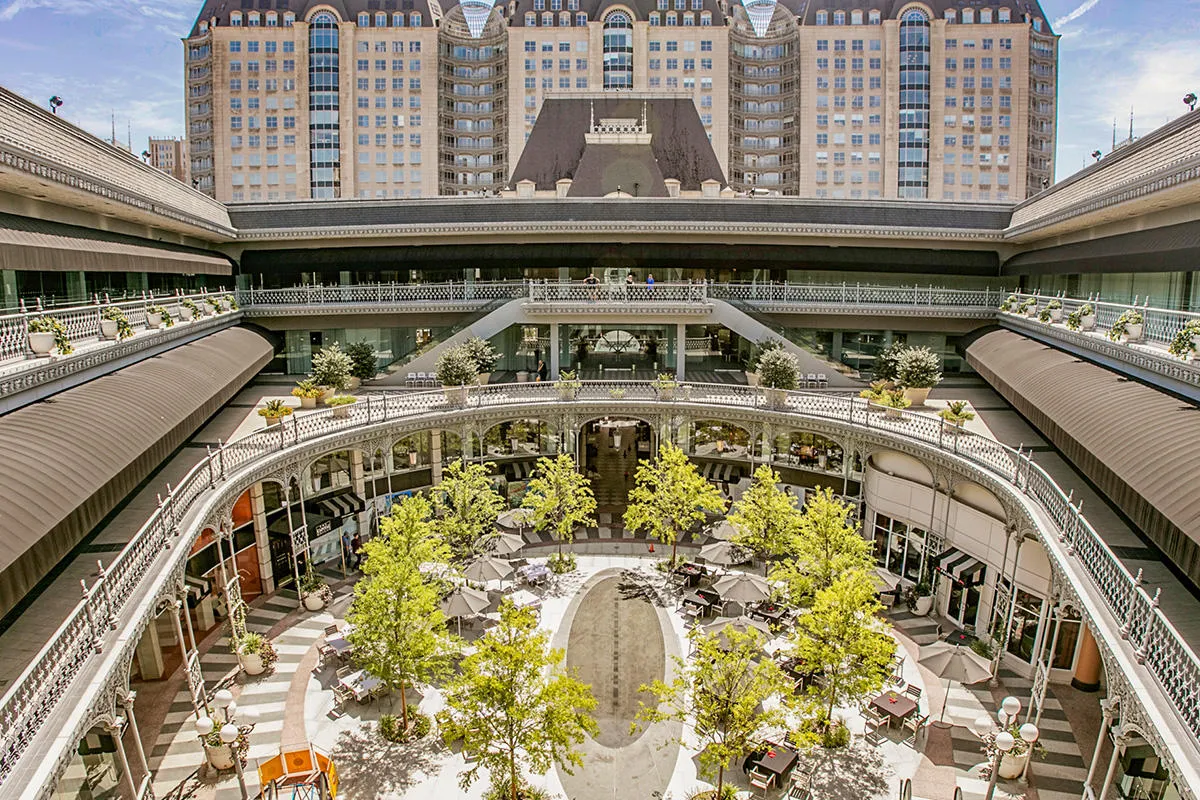 Hotel Crescent Court — Exterior, Dallas