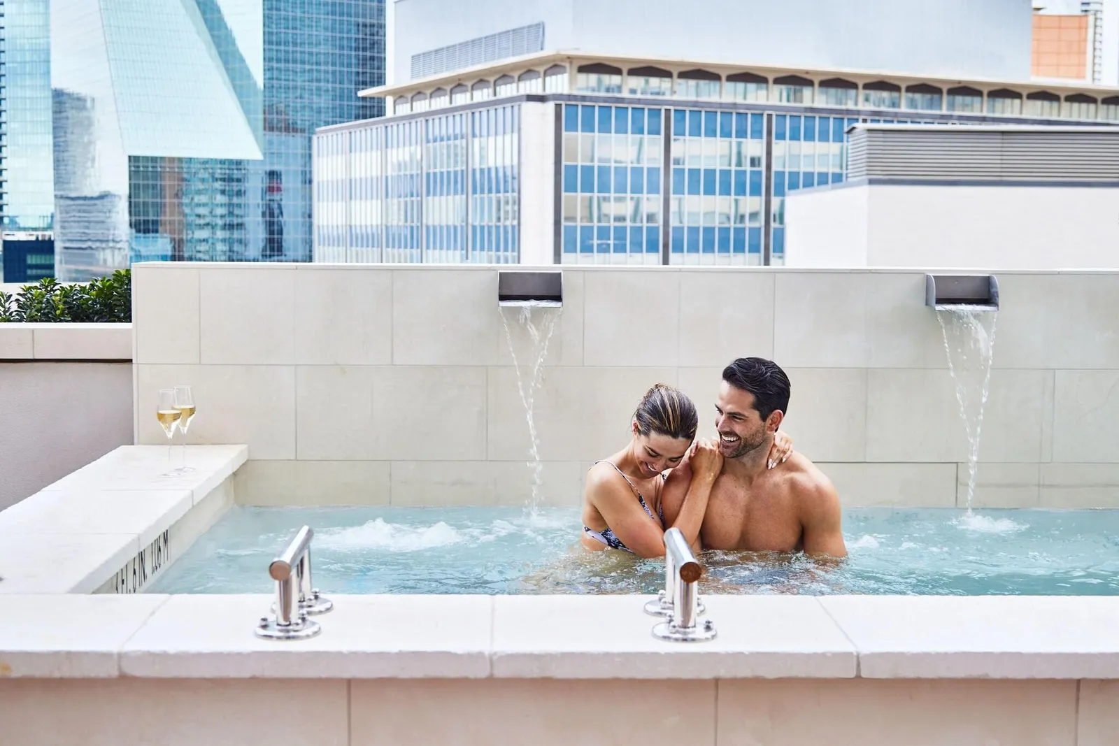 Thompson Dallas — Exterior, Dallas