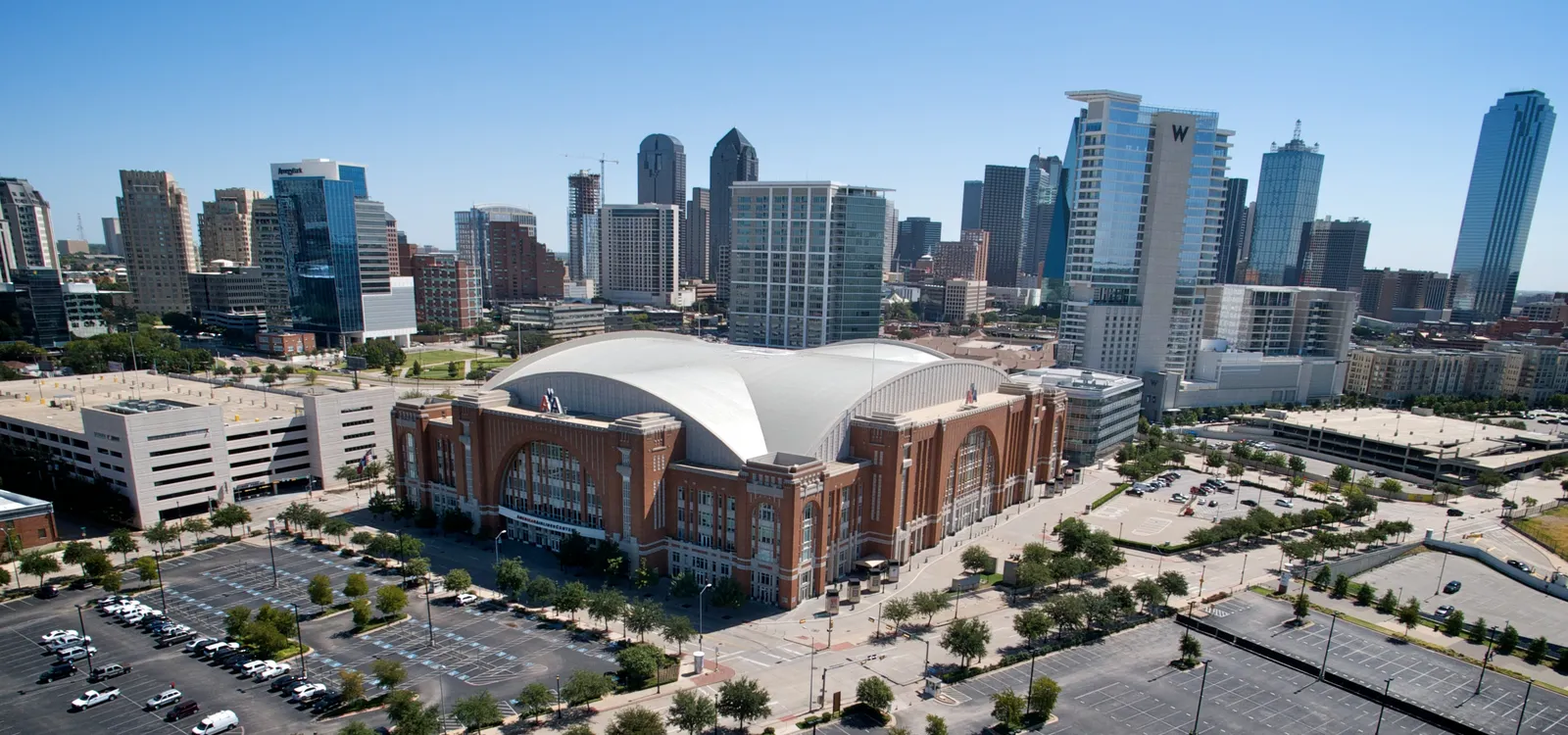 W Dallas, Dallas