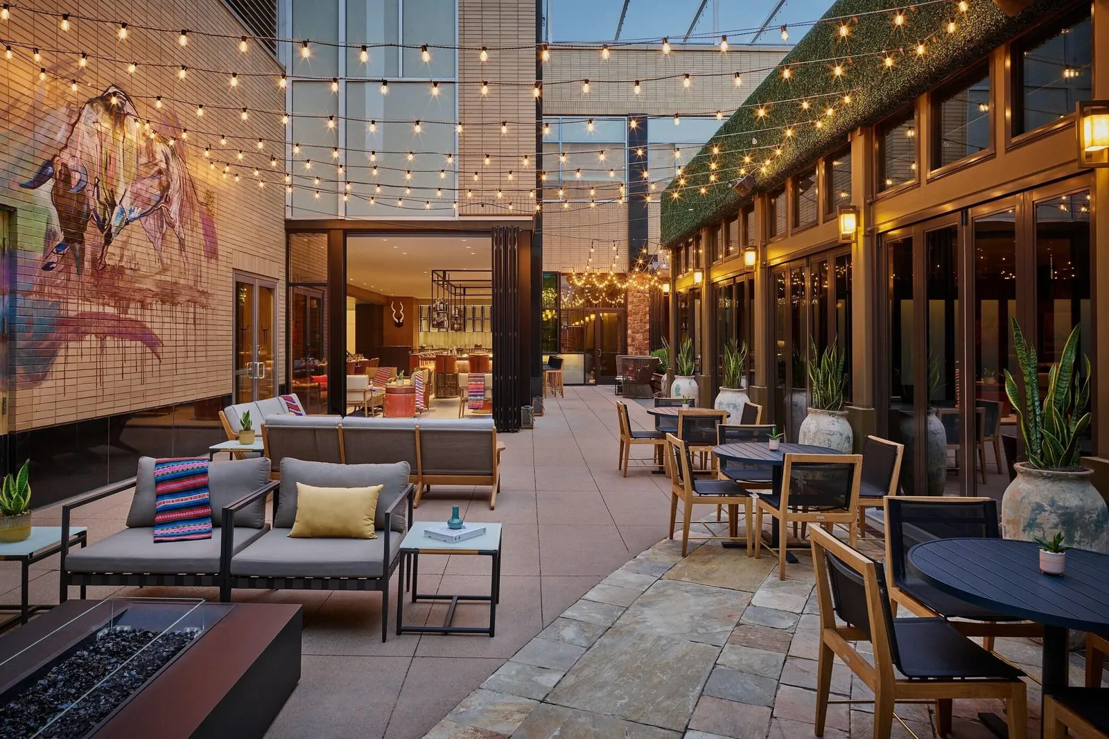 Hotel Clio, a Luxury Collection Hotel, Denver Cherry Creek — Exterior, Denver