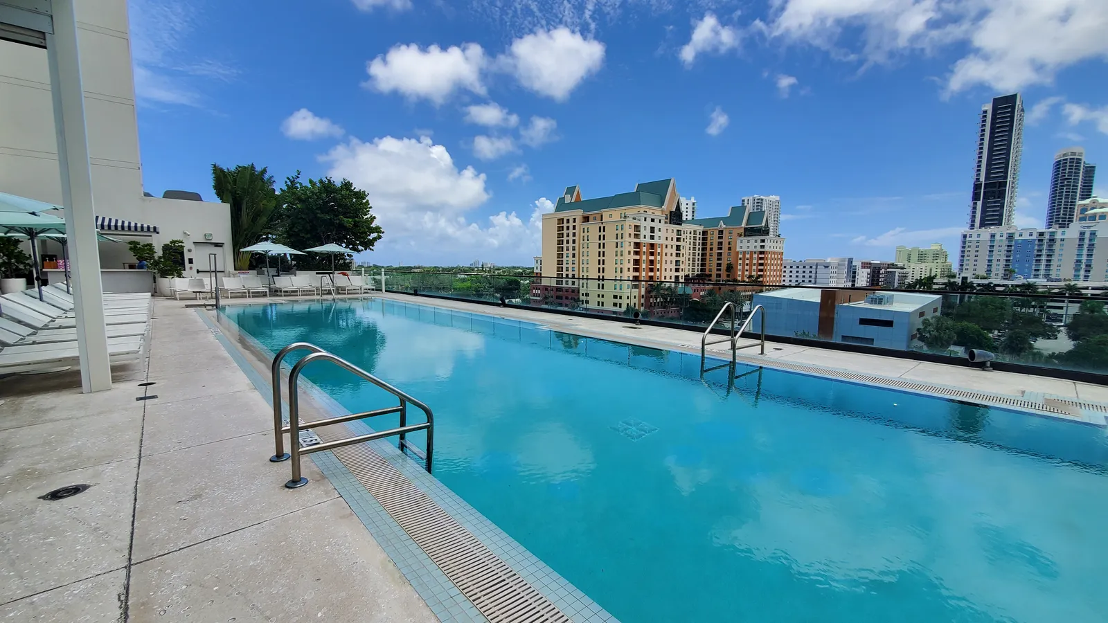 The Dalmar Hotel — Exterior, Fort Lauderdale