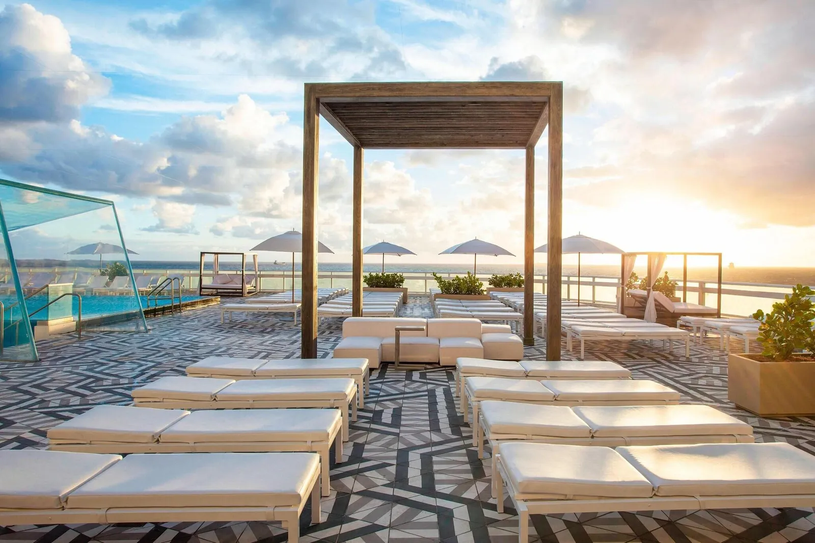 W Fort Lauderdale — Exterior, Fort Lauderdale