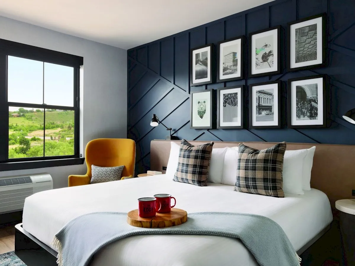 The Eddy Taproom & Hotel, Golden