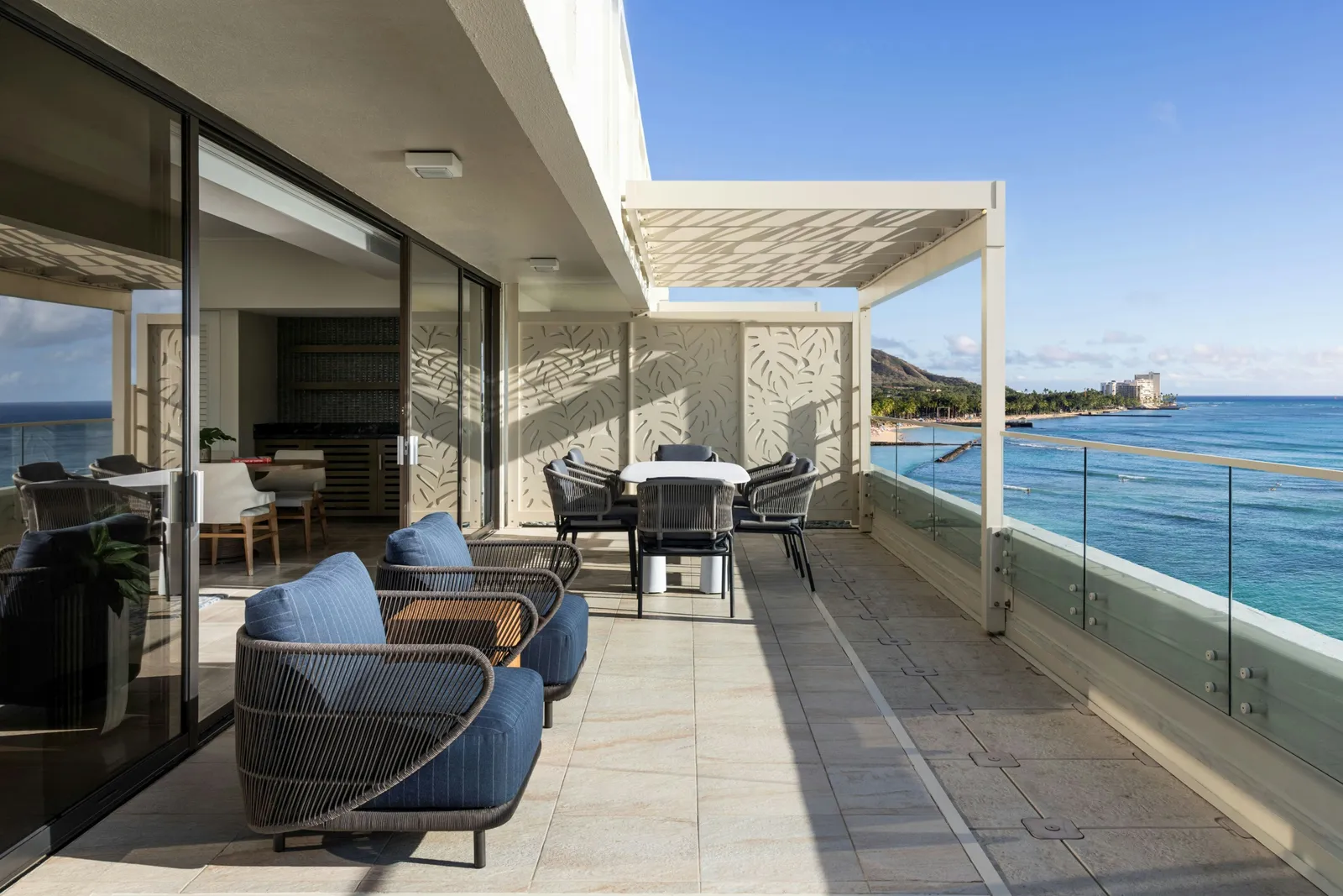 Moana Surfrider, A Westin Resort & Spa — Exterior, Honolulu