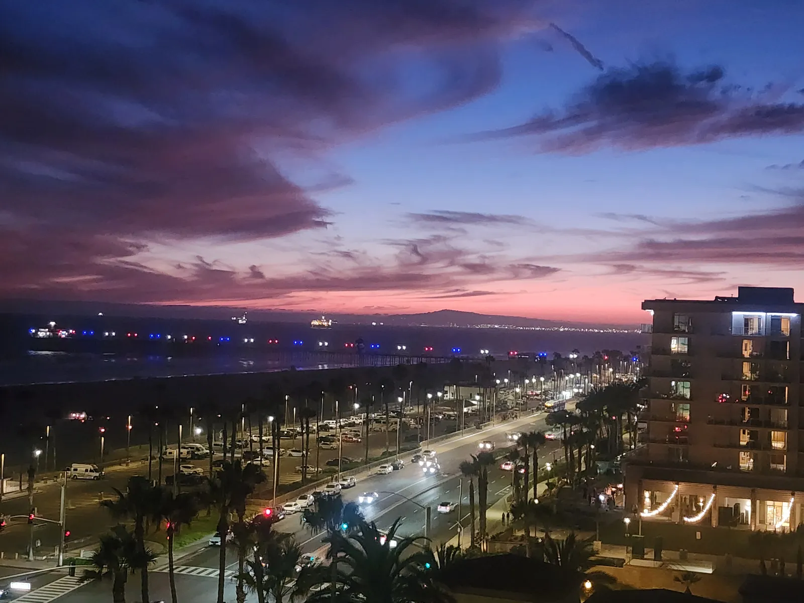 The Waterfront Beach Resort, a Hilton Hotel — Exterior, Huntington Beach