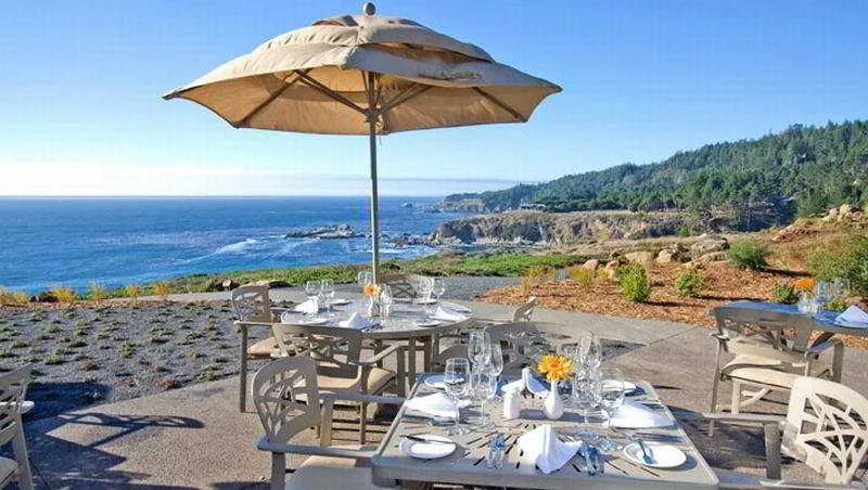 Timber Cove Resort — Exterior, Jenner