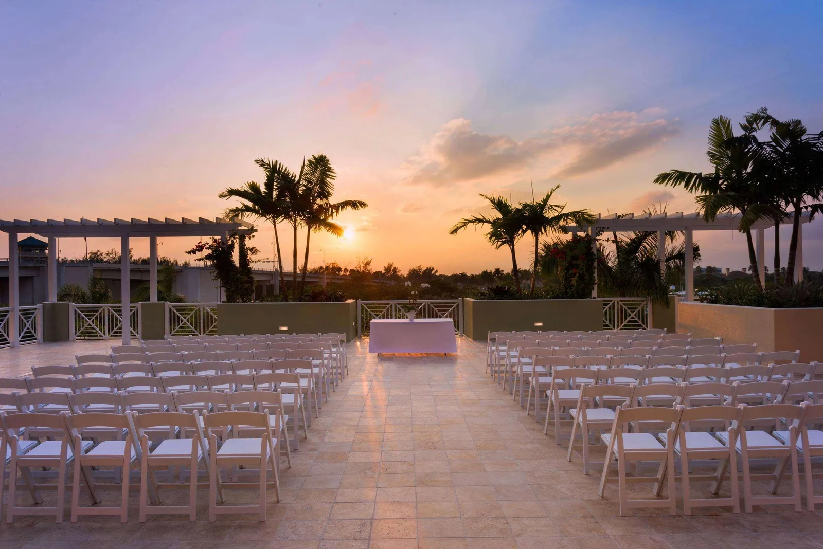Wyndham Grand Jupiter at Harbourside Place — Exterior, Jupiter