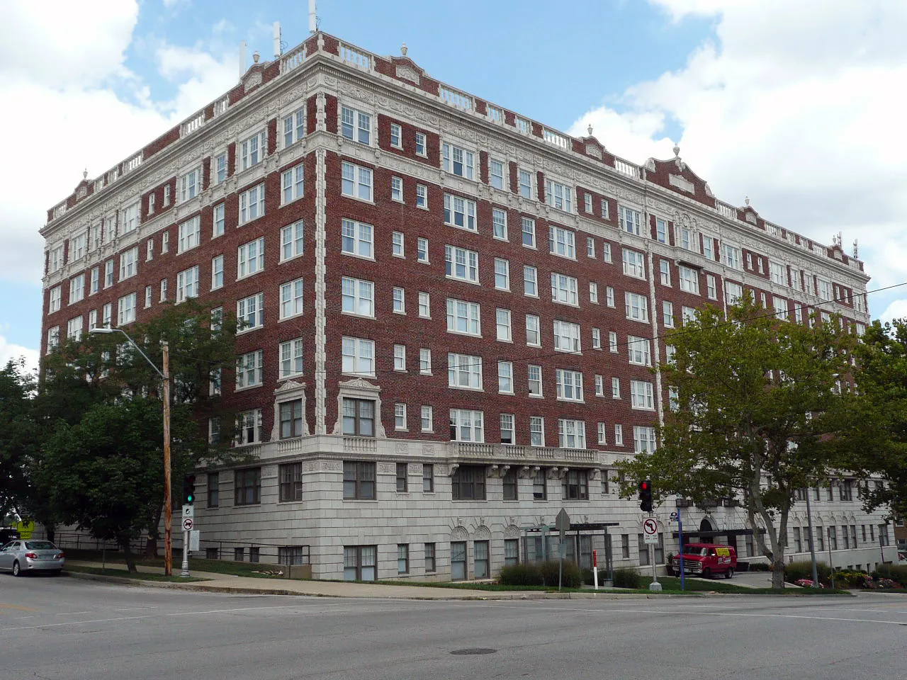 Hotel Kansas City, Kansas City