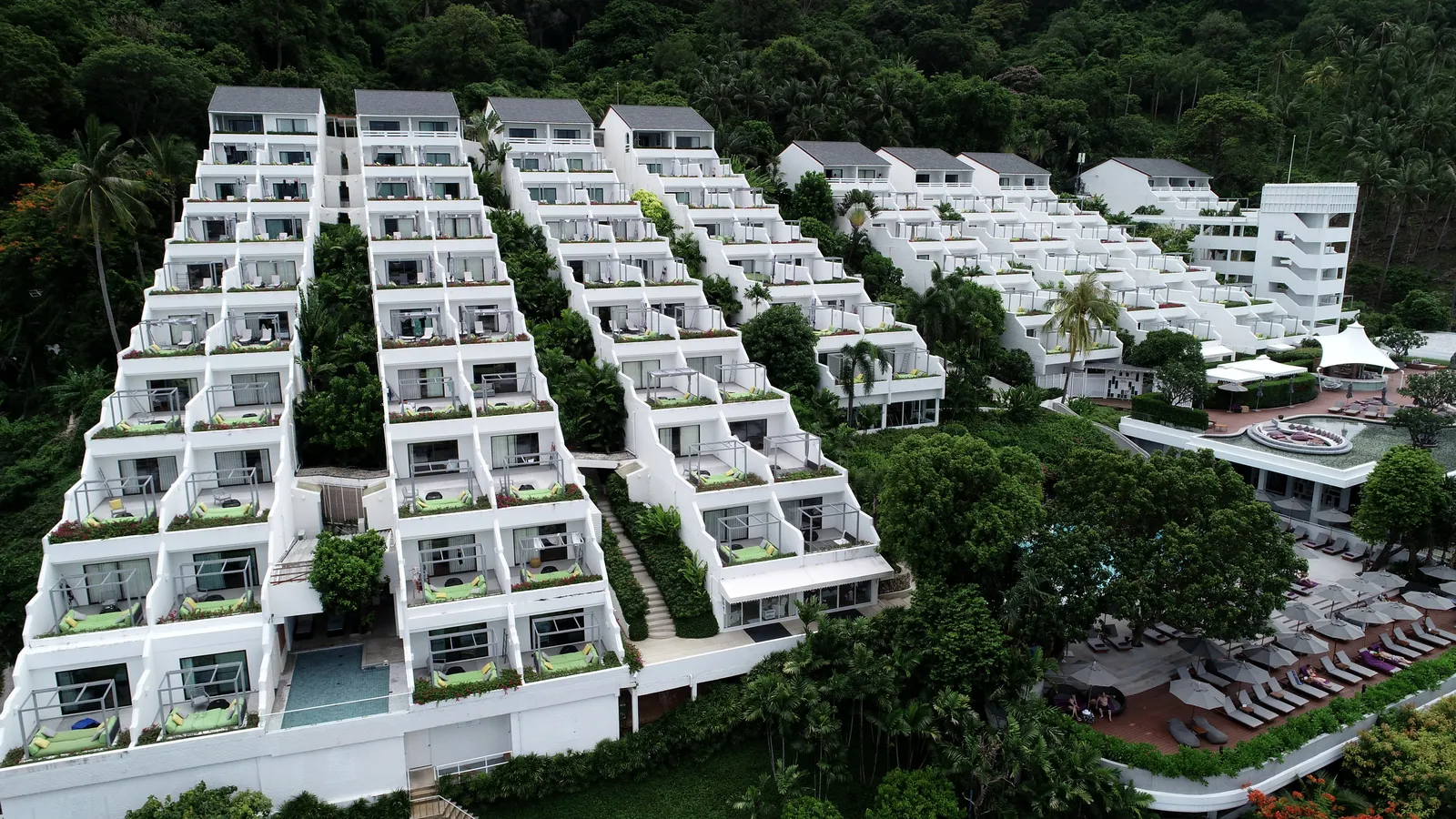 The Nai Harn — Exterior, Nai Harn