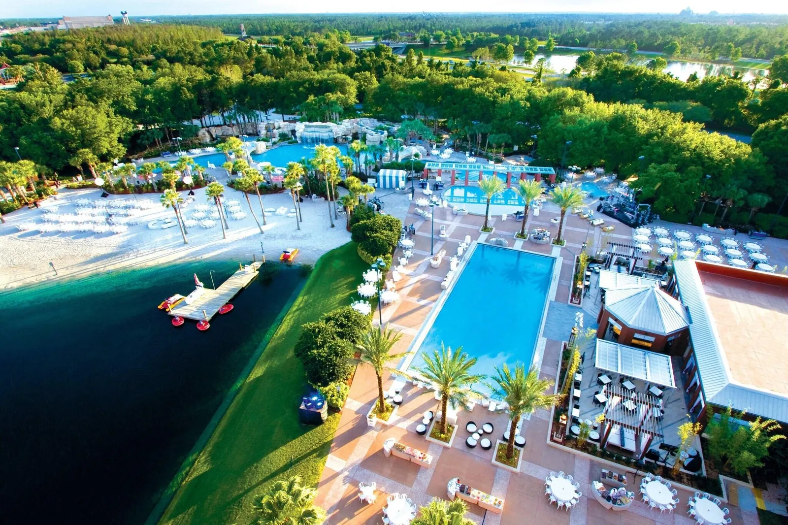 Walt Disney World Dolphin — Exterior, Lake Buena Vista