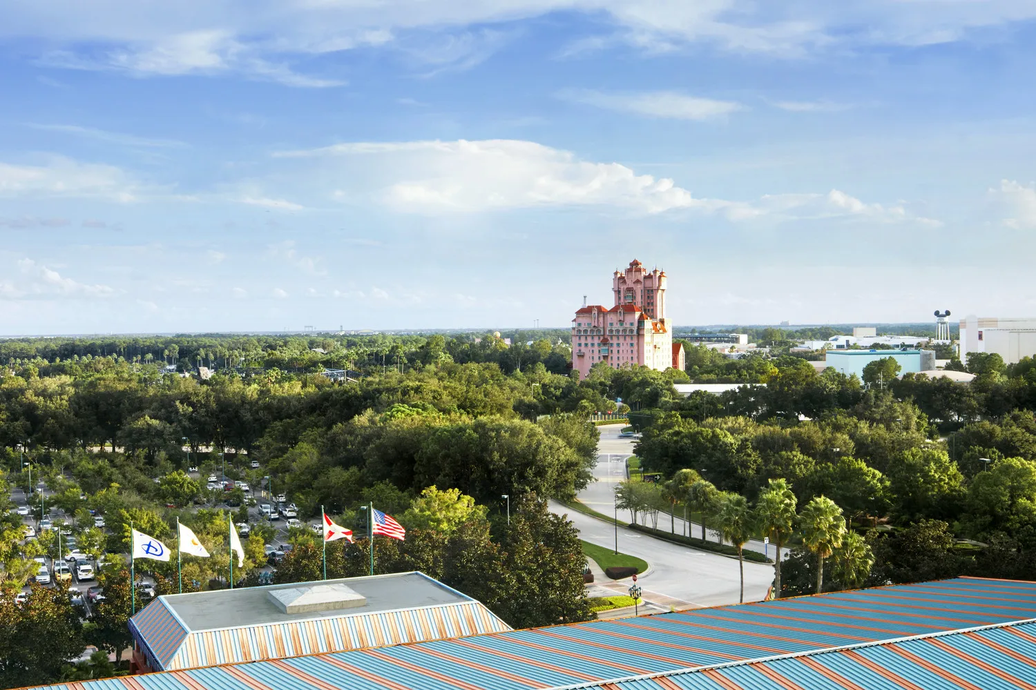 Walt Disney World Swan — Exterior, Lake Buena Vista