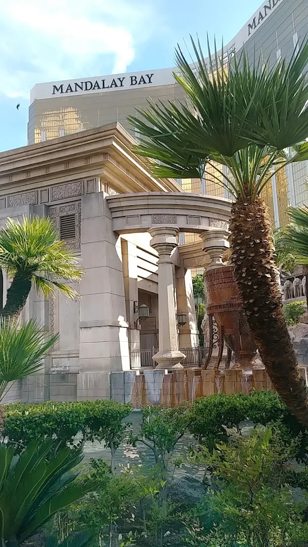 Mandalay Bay Resort & Casino — Exterior, Las Vegas
