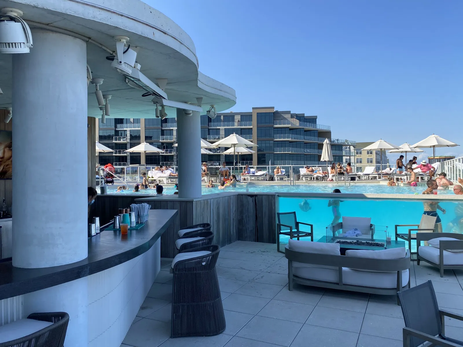 Wave Resort on Long Branch Beach — Exterior, Long Branch