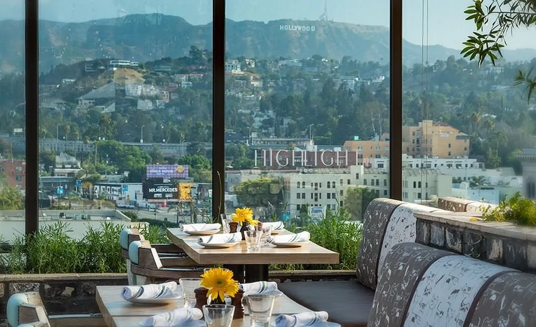 Dream Hollywood — Exterior, Los Angeles