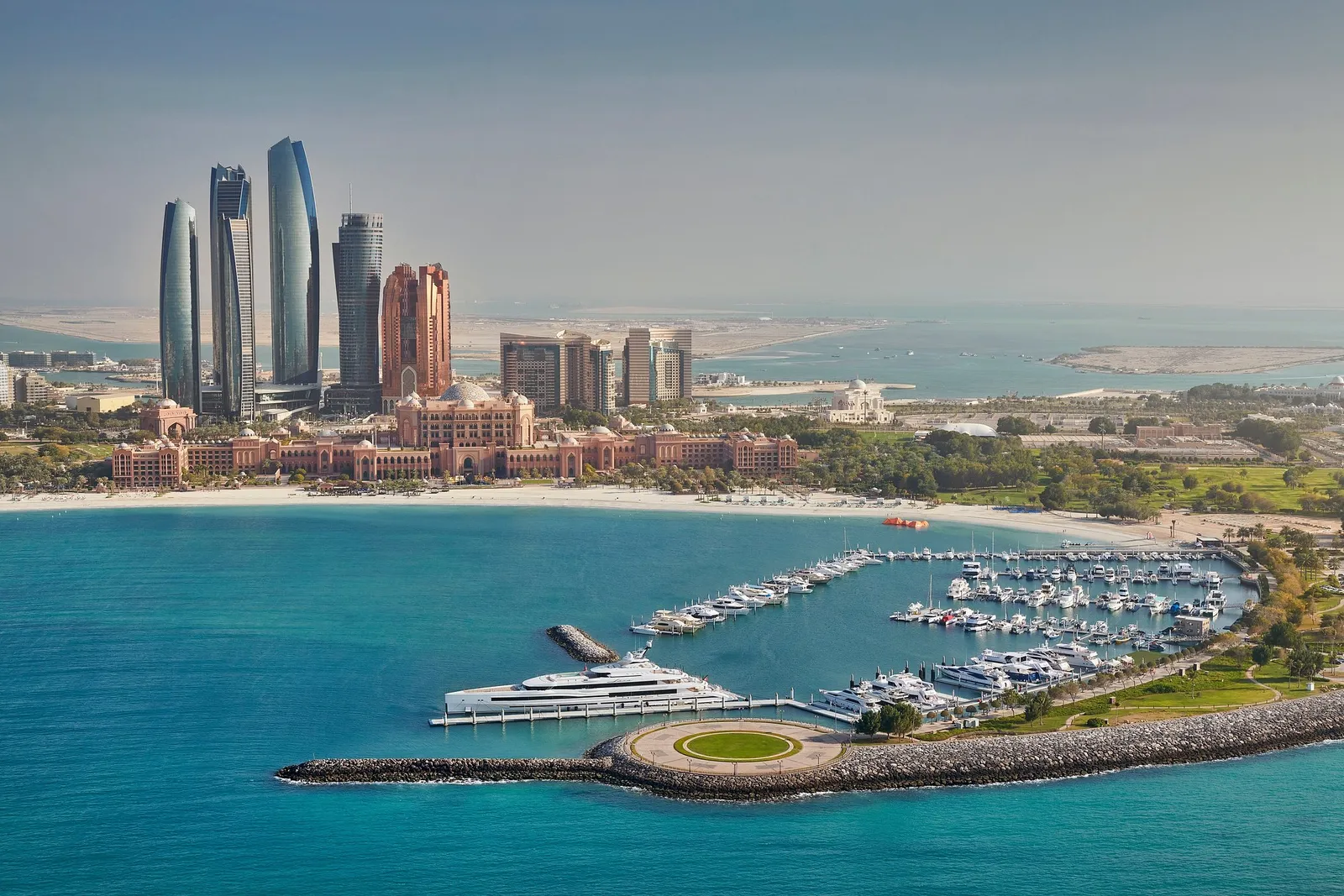 Emirates Palace Mandarin Oriental — Exterior, Abu Dhabi