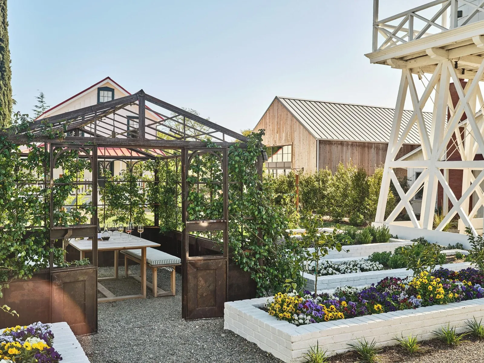 The Inn at Mattei's Tavern, Auberge Collection — Exterior, Los Olivos