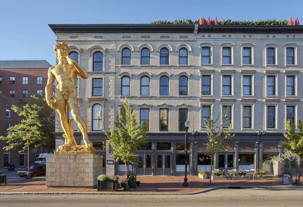 21c Museum Hotel Louisville — Exterior, Louisville