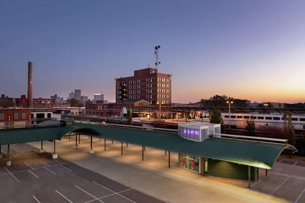 The Central Station Memphis, Curio Collection by Hilton — Exterior, Memphis
