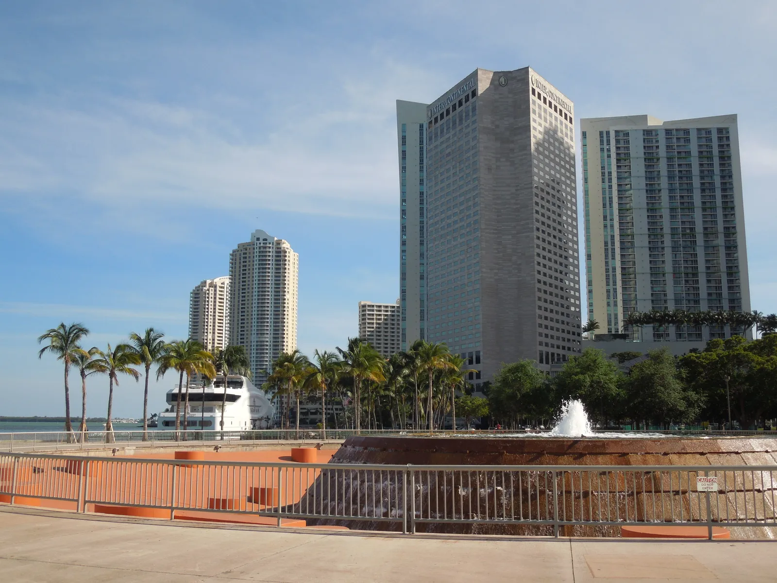 InterContinental Miami — Exterior, Miami