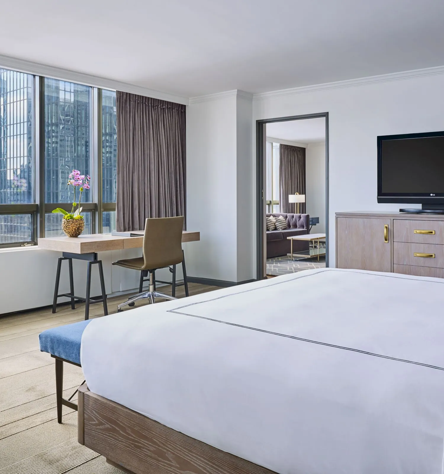 The Marquette Hotel, Curio Collection by Hilton, Minneapolis