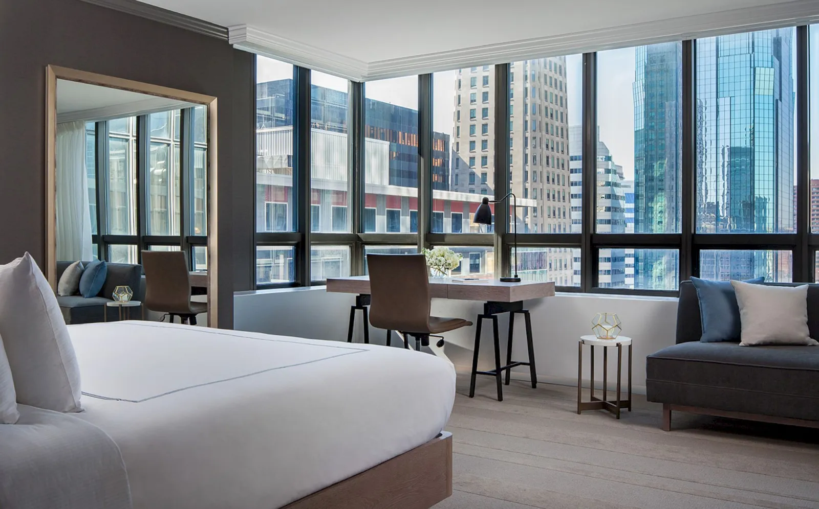 The Marquette Hotel, Curio Collection by Hilton, Minneapolis