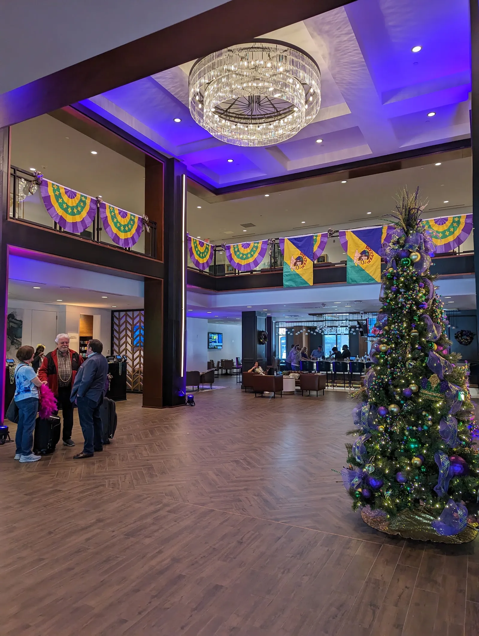 New Orleans Marriott Warehouse Arts District Hotel — Exterior, New Orleans