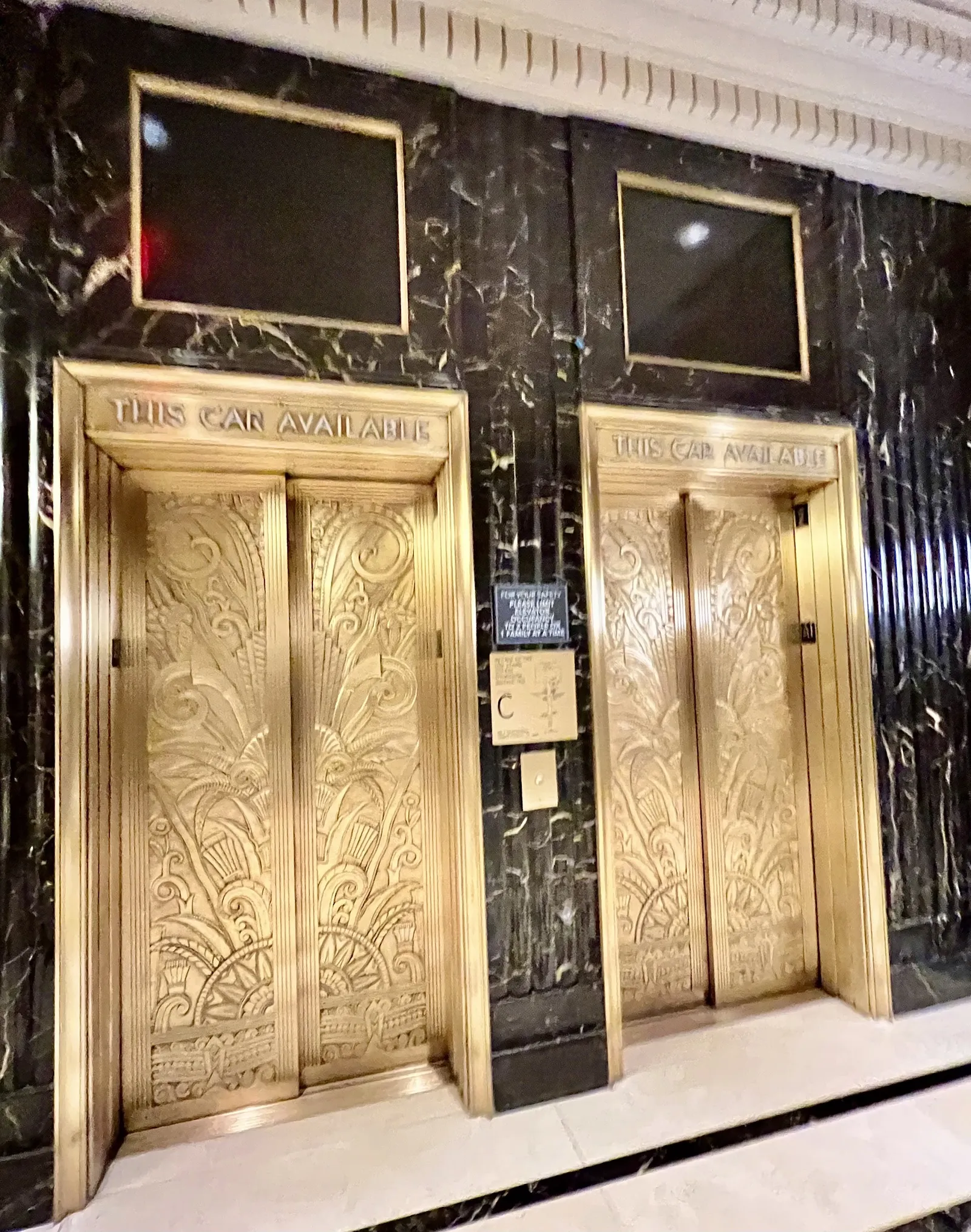 JW Marriott Essex House New York — Exterior, New York