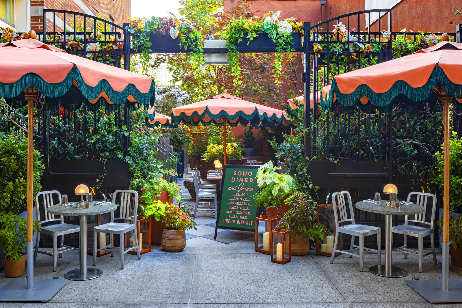 Soho Grand Hotel — Exterior, New York