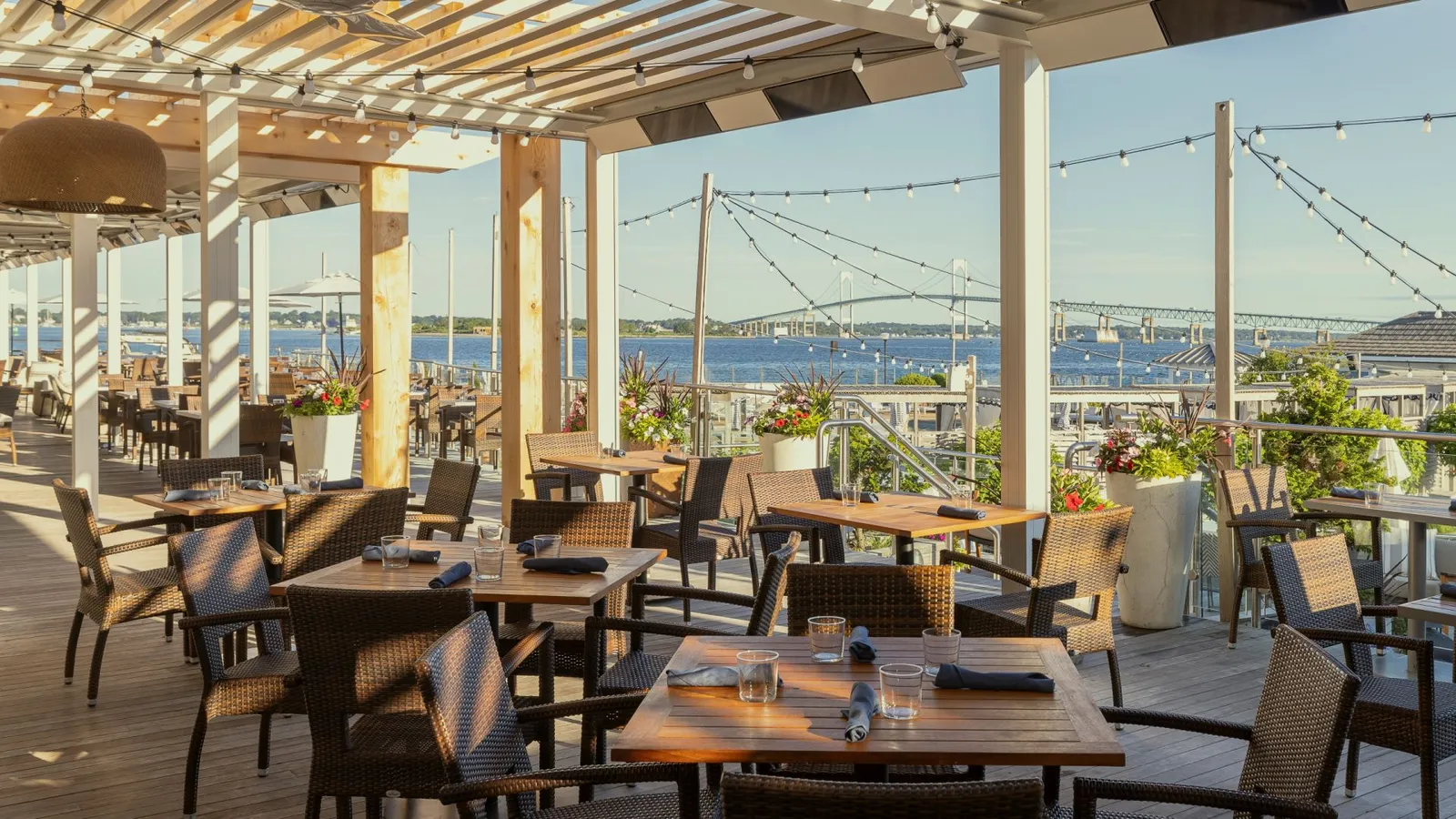 Newport Harbor Island Resort, Newport
