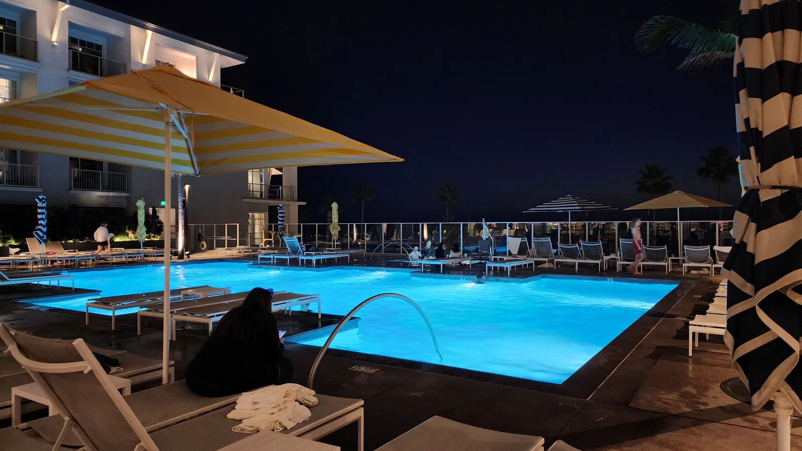 The Seabird Ocean Resort and Spa — Exterior, Oceanside