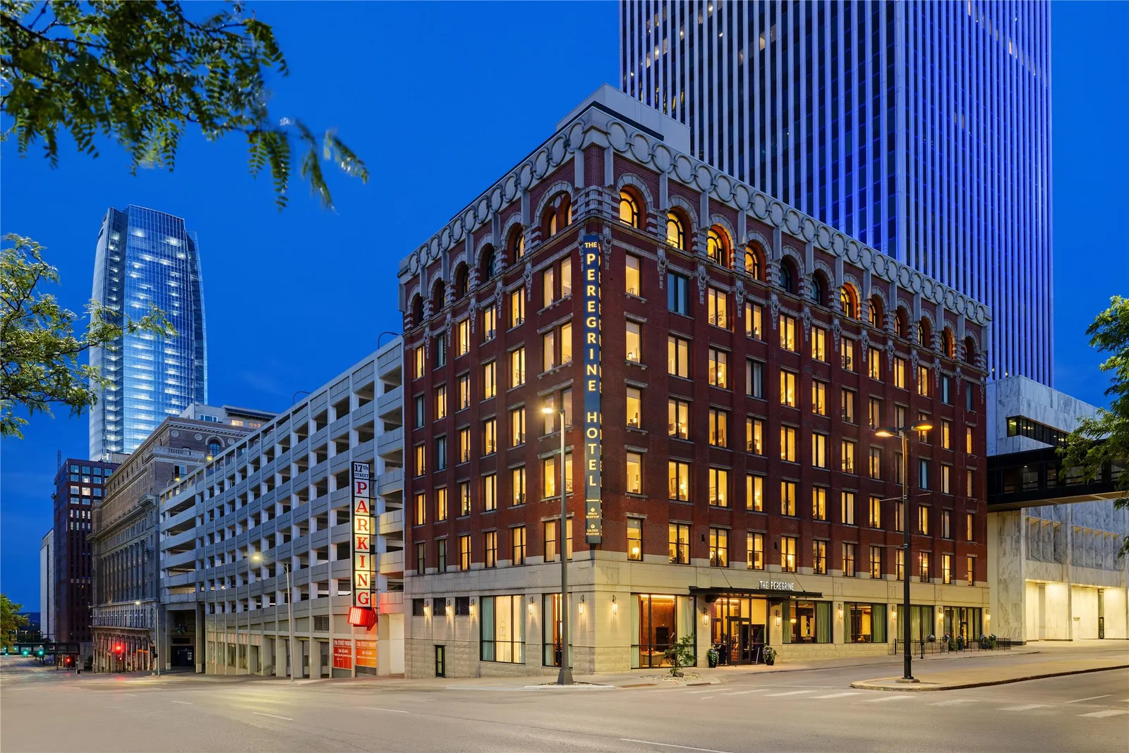 The Peregrine Omaha Downtown, Curio Collection by Hilton — Exterior, Omaha