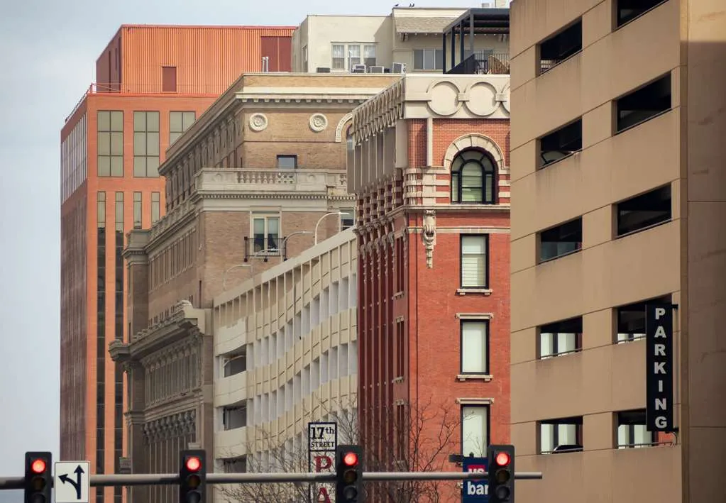 The Peregrine Omaha Downtown, Curio Collection by Hilton — Exterior, Omaha