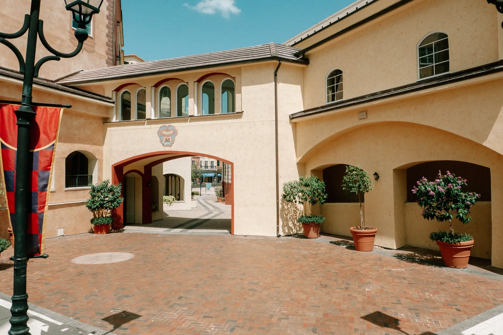 Loews Portofino Bay Hotel at Universal Orlando — Exterior, Orlando