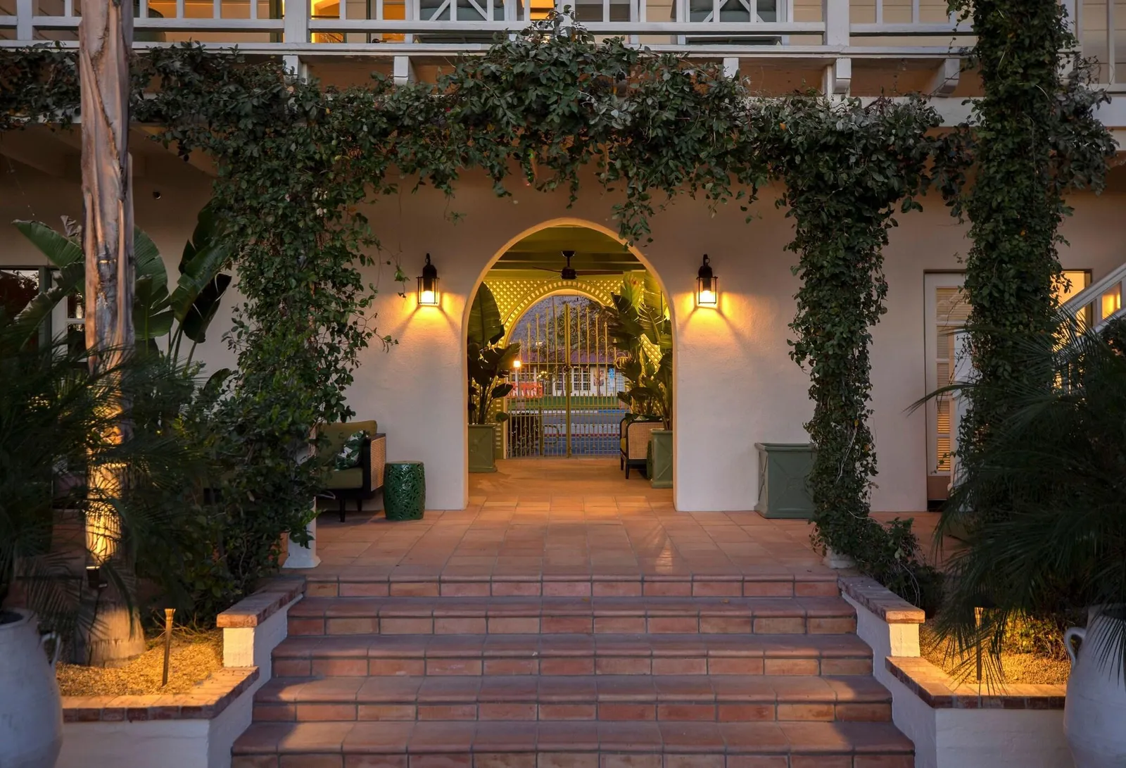 Colony Palms Hotel and Bungalows — Exterior, Palm Springs