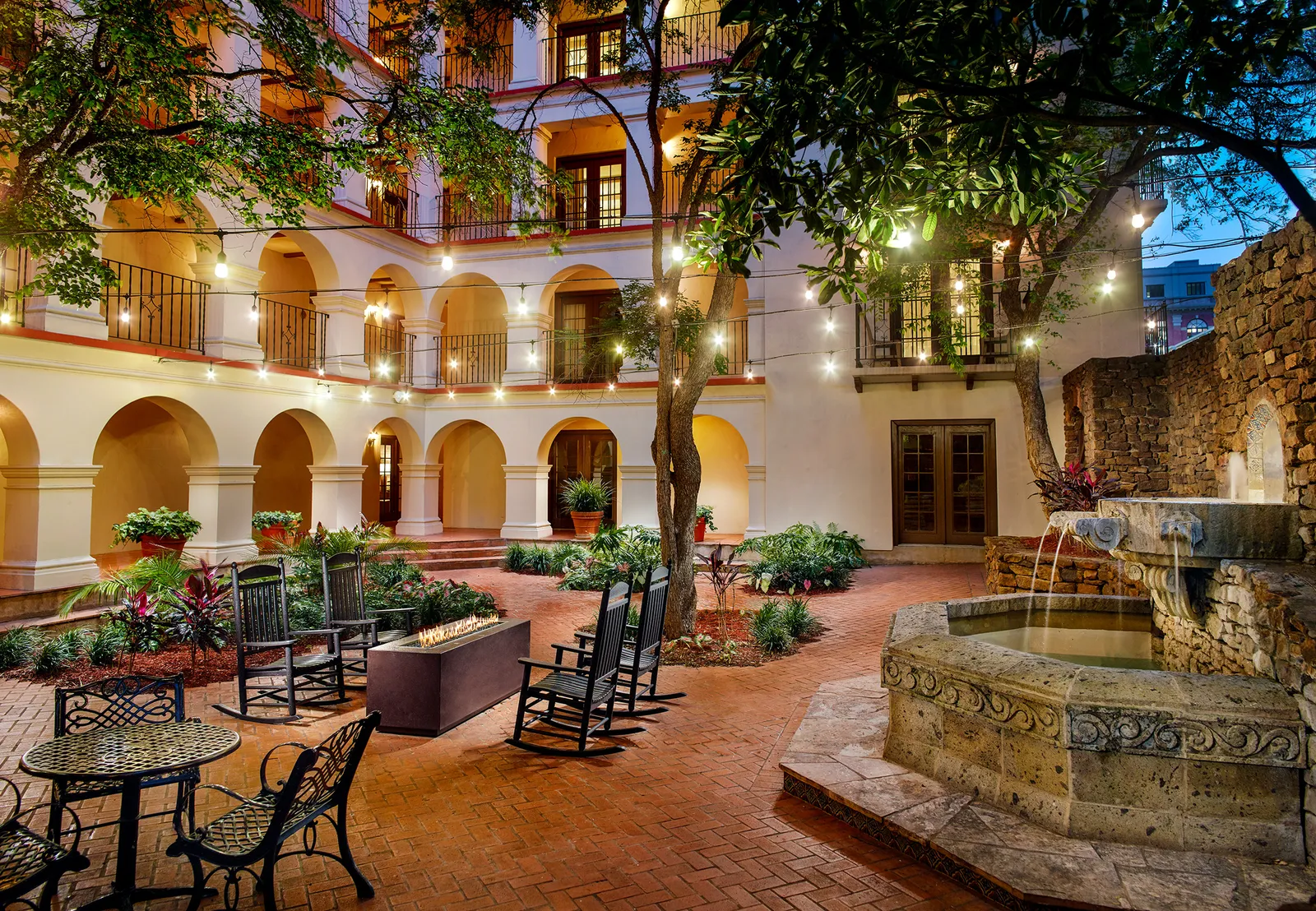 Omni La Mansion del Rio — Exterior, San Antonio