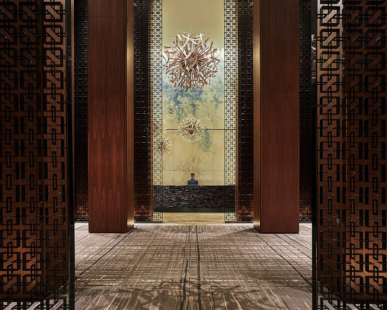 Four Seasons Hotel Toronto — Exterior, Toronto