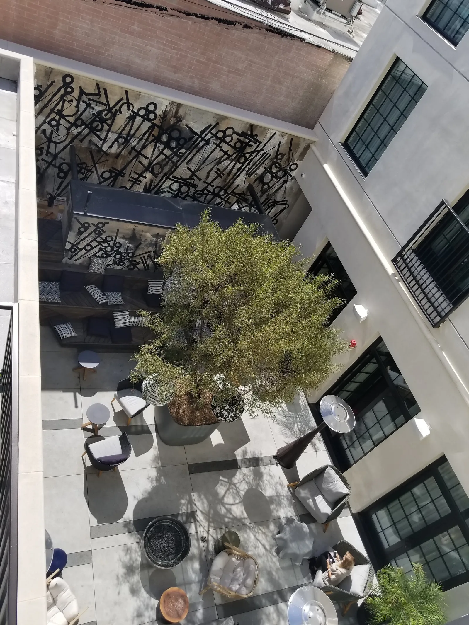 Kimpton La Peer Hotel — Exterior, West Hollywood
