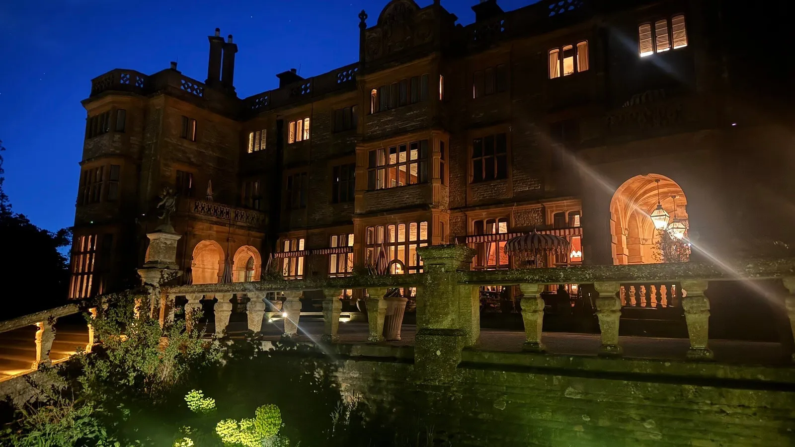 Estelle Manor — Exterior, Witney