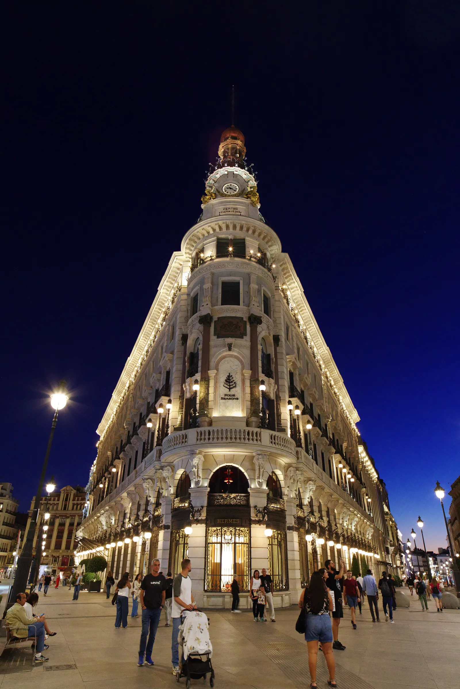 Four Seasons Madrid, Madrid