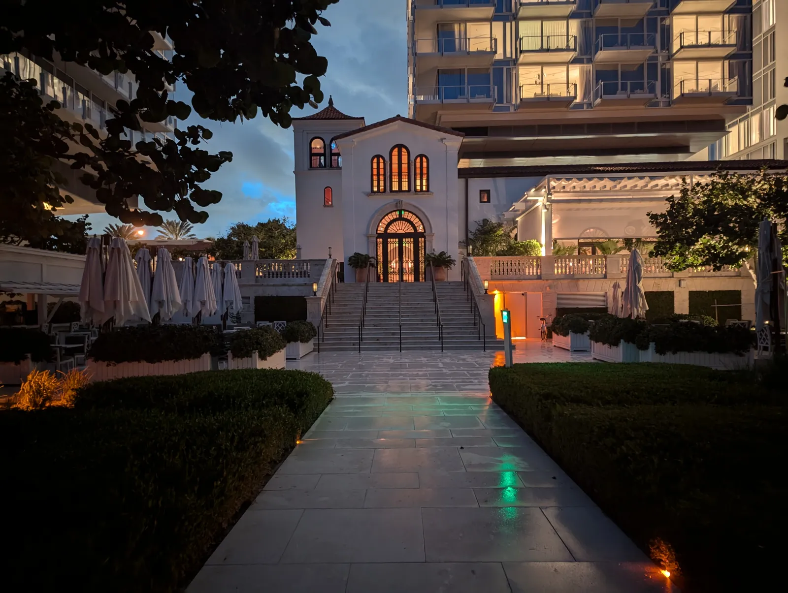 Four Seasons at The Surf Club — Exterior, Surfside