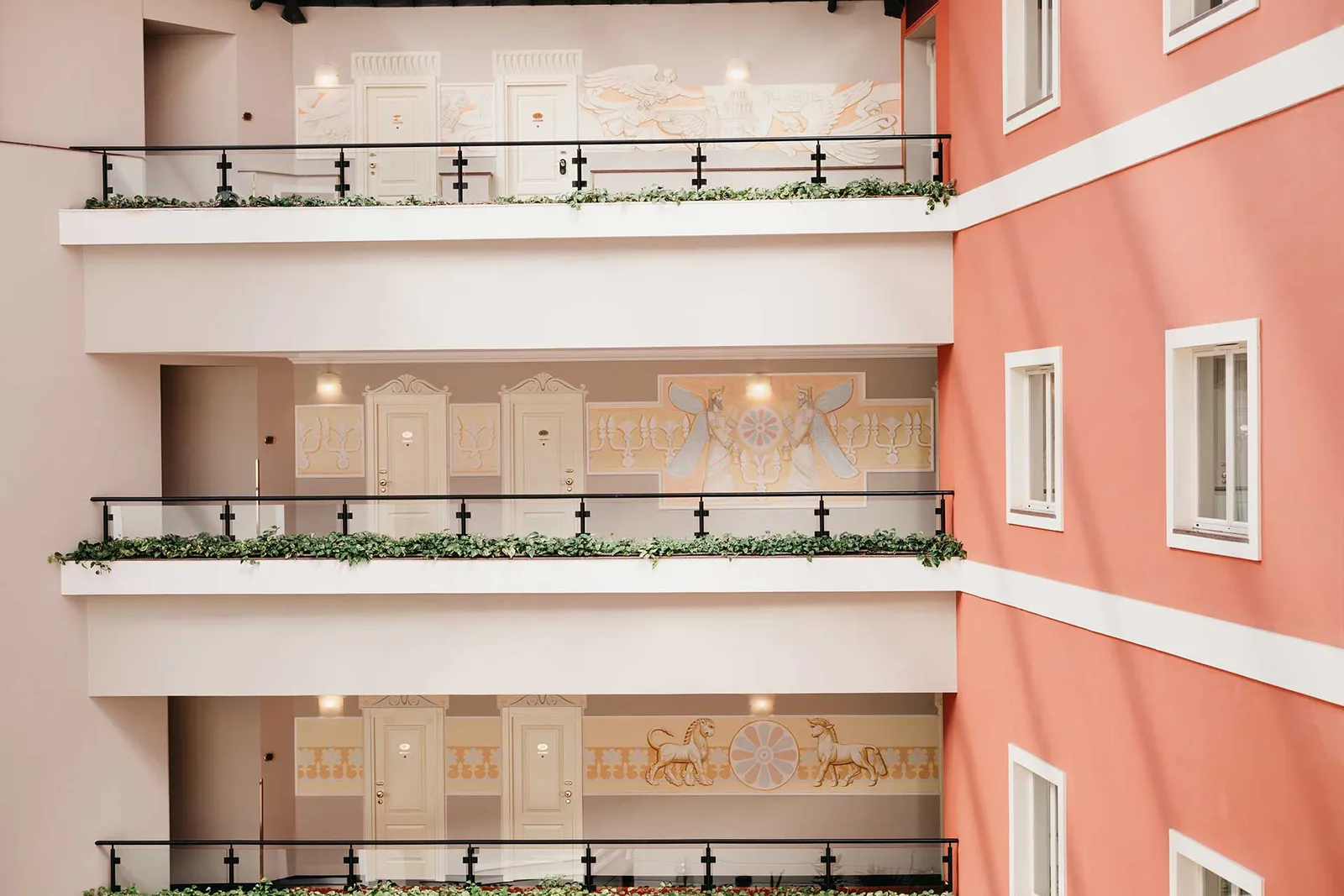 Grand Hotel Yerevan, Yerevan