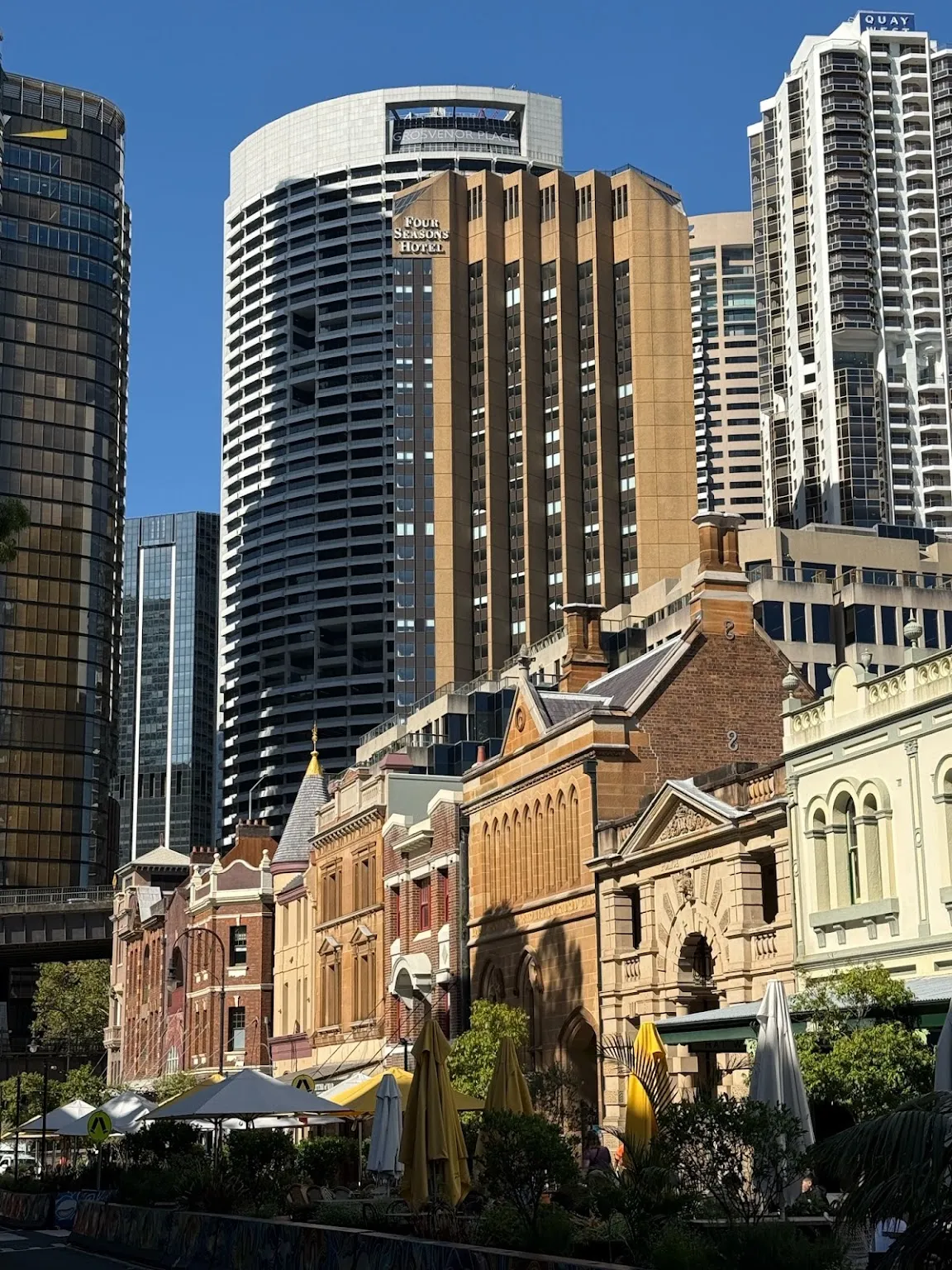 Four Seasons Hotel Sydney — Exterior, Sydney