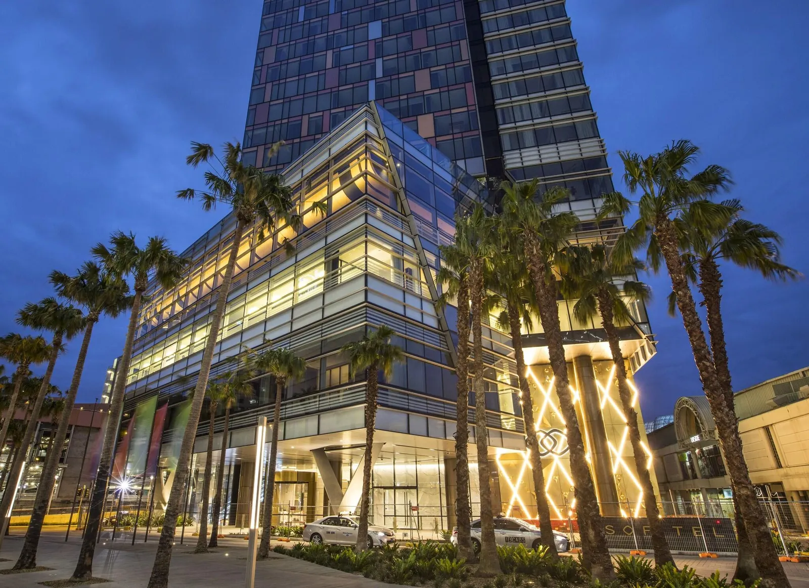 Sofitel Sydney Darling Harbour — Exterior, Sydney