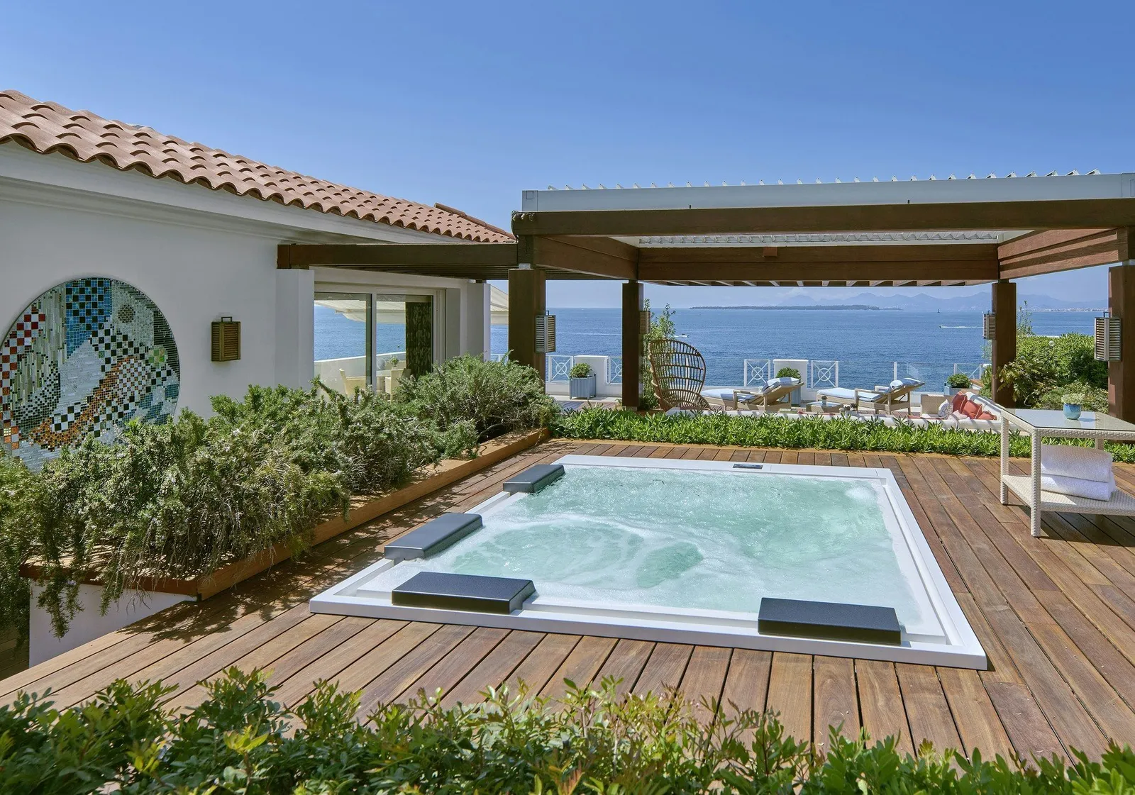 Hotel du Cap-Eden-Roc — Exterior, Antibes