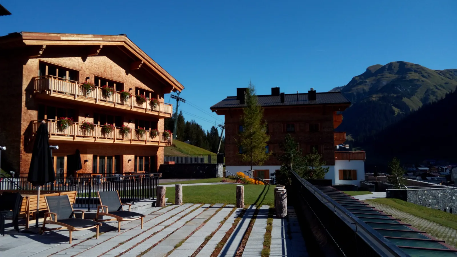 Aurelio Hotel And Chalet — Exterior, Lech